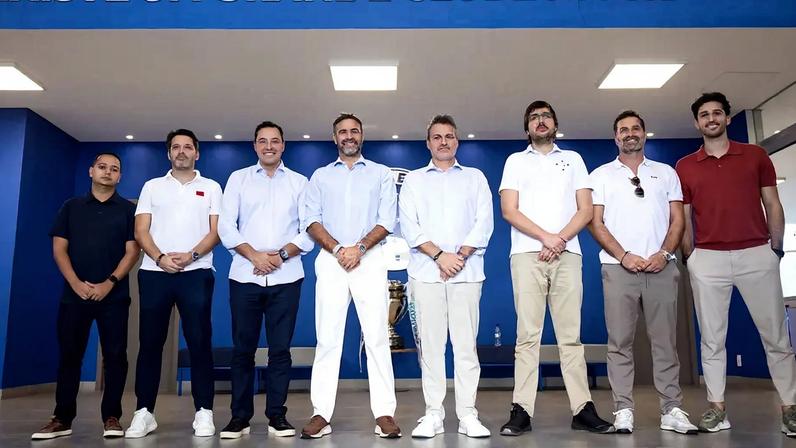 Torcedores escolhem Artur Jorge como prioridade no Cruzeiro