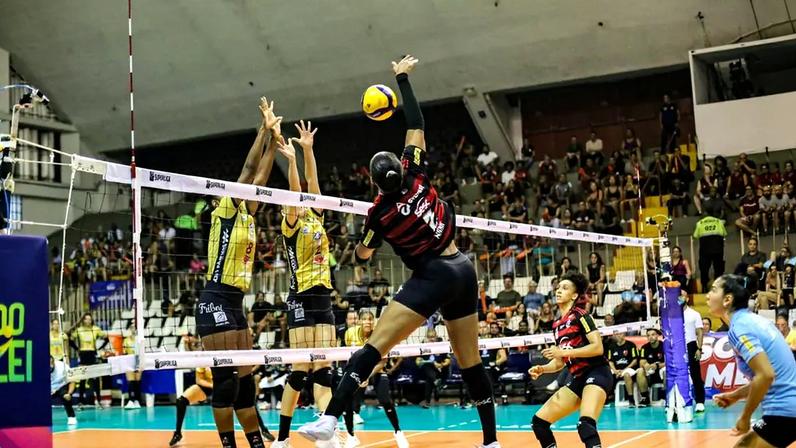 Sesc Flamengo avança aos playoffs da Superliga como líder