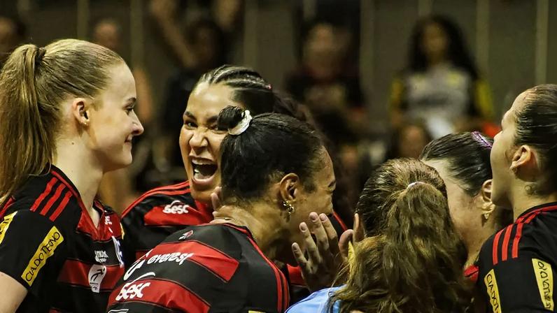 Sesc RJ Flamengo vence Mackenzie e avança aos playoffs da Superliga Feminina na liderança (Foto: ulliana Nascimento / CRF)