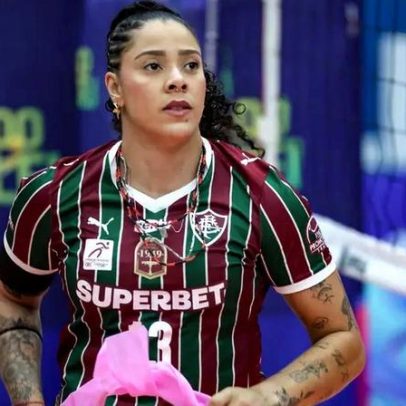Ariane do Fluminense busca semifinal inédita na Superliga Feminina em casa