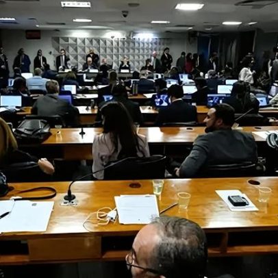 CPMI do INSS rejeita parecer do relator; votação dos parlamentares
