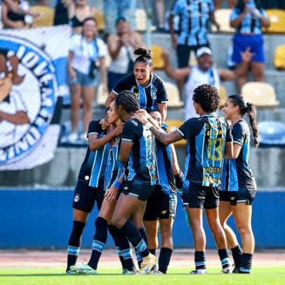 Grêmio vence Internacional por 2 a 1 no Brasileiro Feminino