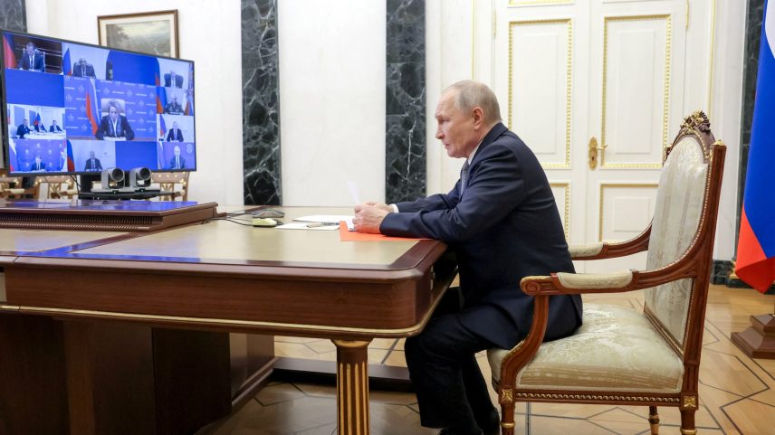 Putin questiona proteção de infraestrutura diante de ataques ucranianos