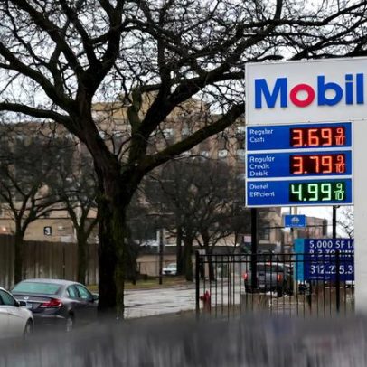 Dilema de Trump: enriquecer as petroleiras ou aliviar motoristas americanos