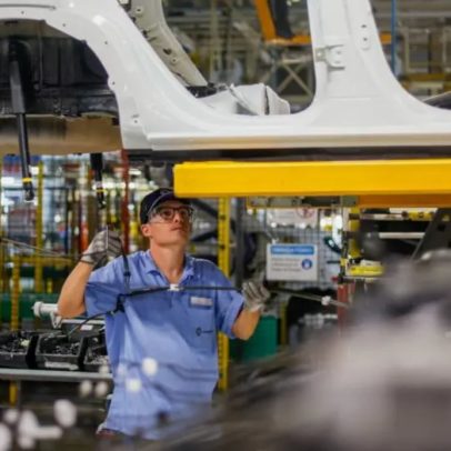 Governo libera R$ 15 bi para exportação, indústria cobra eficácia do crédito