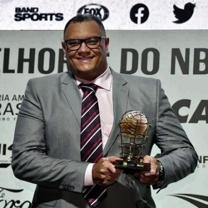 Técnico ex-Vasco e Botafogo percorre o Brasil buscando talentos para a seleção