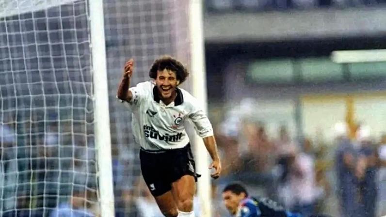 Tupazinho marcou o gol do primeiro título brasileiro do Corinthians, em 1990. (Foto: Divulgação/Corinthians)