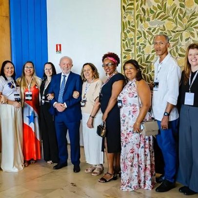 Lula recebe merendeiras vencedoras da alimentação escolar