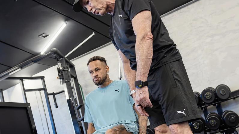 Neymar treina em casa durante folga do elenco do Santos — Foto: Reprodução/Instagram