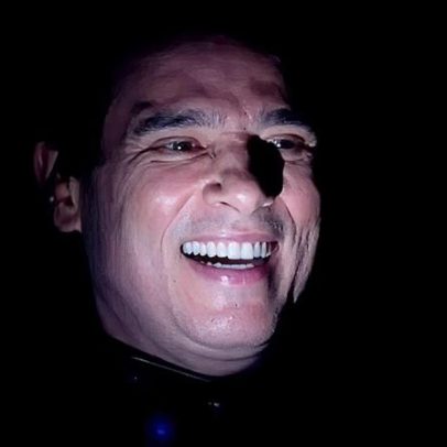 SBT fica sem energia durante programa ao vivo e Celso Portiolli brilha