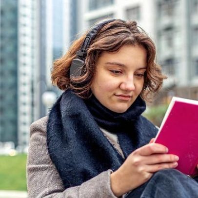 Melhores livros para adolescentes por idade, segundo especialistas