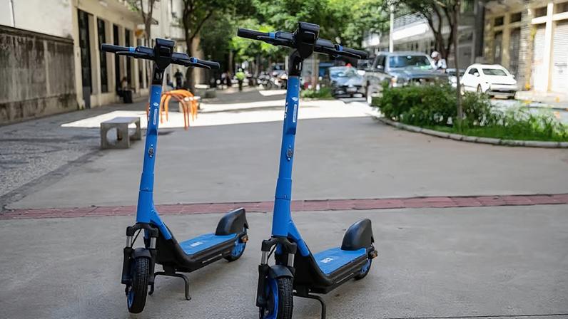 A capital já teve uma experiência anterior com patinetes, inclusive com registro de morte.