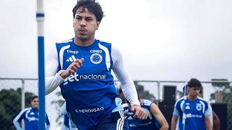 Kaio Jorge avança na recuperação e inicia transição no Cruzeiro
