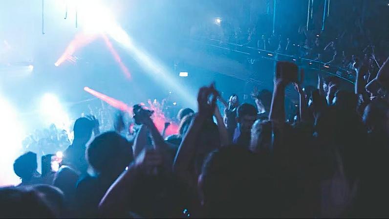 Shows lotados: o segredo da economia por trás do lucro dos megashows