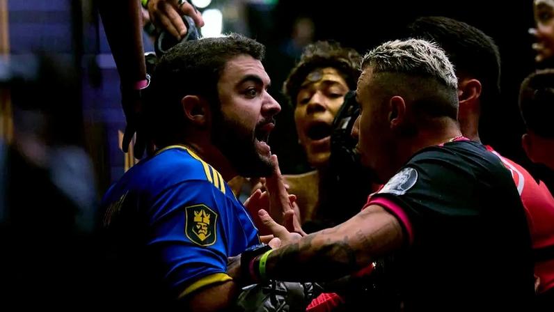 Início do segundo split da Kings League Brasil tem 14 gols e voadora em mascote