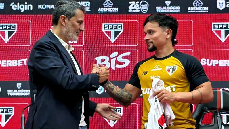 Artur revela ligação com Roger e desejo de fazer história no São Paulo