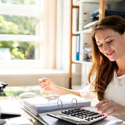 Educação financeira ganha força no Brasil e muda forma de investir