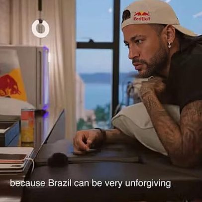Neymar elogia Mbappé e fala sobre pressão no futebol brasileiro