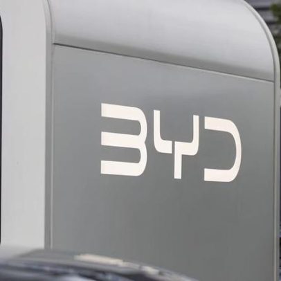 Lucro da BYD cai mais do que o esperado com forte concorrência na China