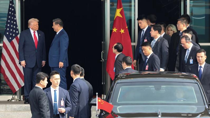 Casa Branca diz que China concordou em adiar viagem de Trump a Pequim