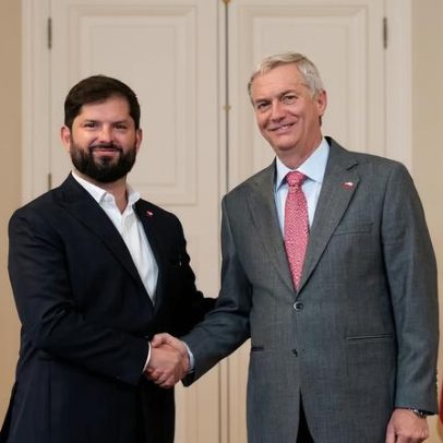 Novo presidente chileno reverte políticas do antecessor e corta cultura