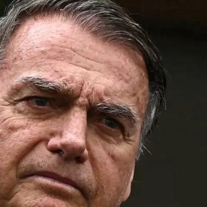 Moraes nega prisão domiciliar humanitária a Bolsonaro