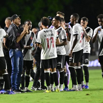 Renato Gaúcho deixa três reservas no Vasco e destaca quem teve mais espaço