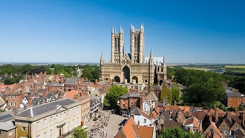 Conselheiros revogam meta de neutralidade de carbono para 2050