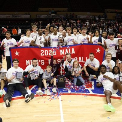 FHU vence campeonato nacional NAIA de basquete masculino, novamente