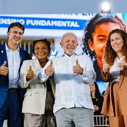 Lula reúne ministros pela última vez antes de saídas para eleições