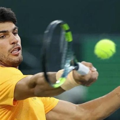 Alcaraz, líder do ranking, mostra precisão em Indian Wells