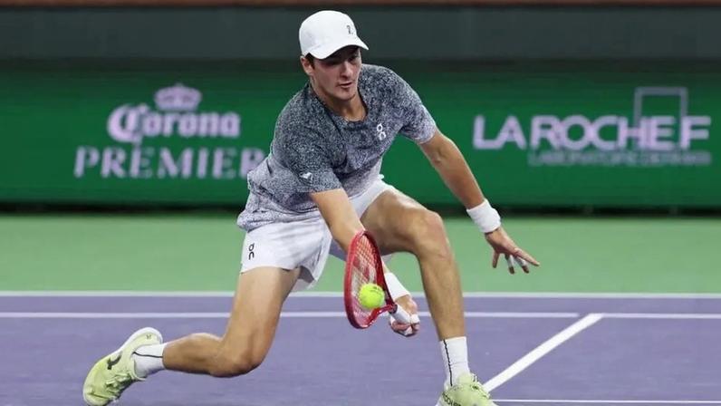 Europeus avaliam atuação de João Fonseca diante de Sinner: teve chances