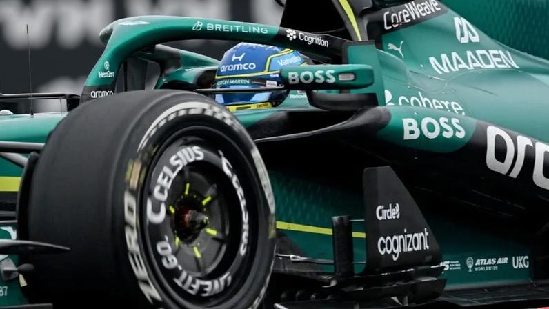 O espanhol Fernando Alonso no GP da China de Fórmula 1 (Foto: Hector RETAMAL / AFP)