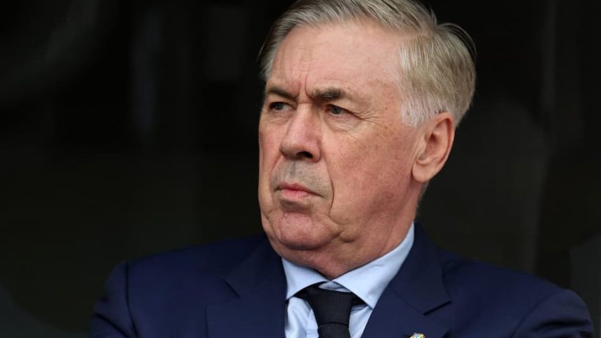 Ancelotti na partida entre Brasil e França (Foto: FRANCK FIFE / AFP)