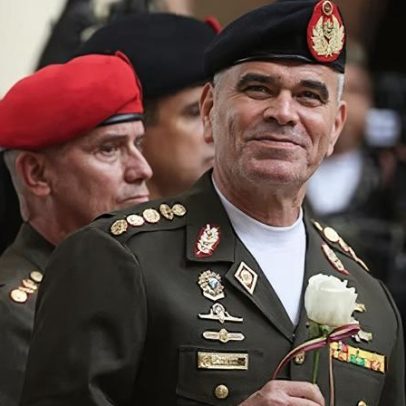 Chavismo destitui Vladimir Padrino do Ministério da Defesa