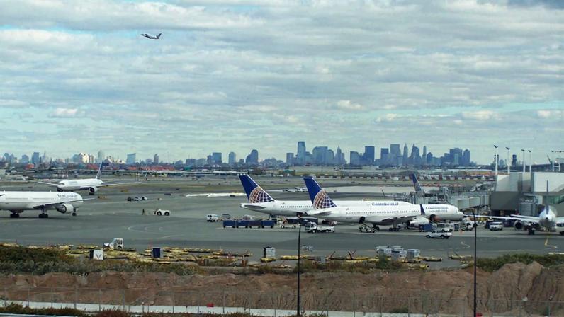 Imagem da noticia Dois aviões quase colidem durante pouso em aeroporto de Newark, nos EUA