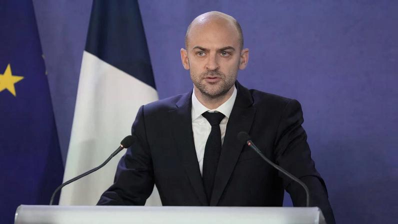 France's Foreign Minister Jean-Noel Barrot gives a press conference after a crisis meeting, in Paris, France, March 2, 2026. Thibault Camus/Pool via REUTERS