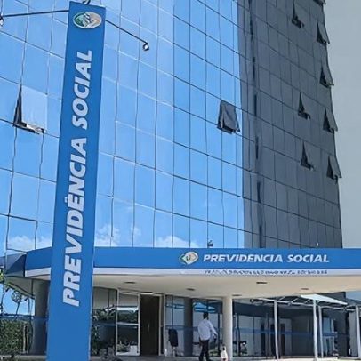Governo antecipa 13º do INSS em duas parcelas; confira datas