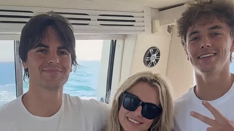 Britney Spears com os filhos Sean e Jayden.