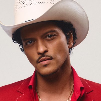 Bruno Mars lança The Romantic, álbum retro-soul que agrada o público