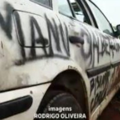 Jovens usam carro adulterado para manobras perigosas em Senador Canedo, GO