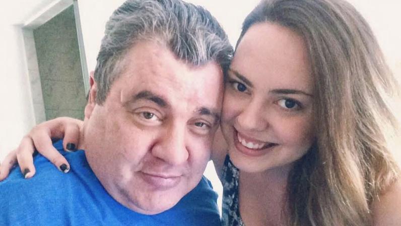 Filha de Gerson Brenner teme não ir ao velório do ator