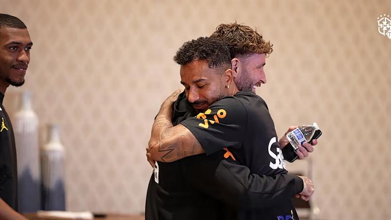 As estrelas brasileiras estiveram entre os últimos jogadores a se apresentar na Data Fifa.