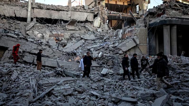 Legalidade dos ataques dos EUA contra o Irã sob avaliação