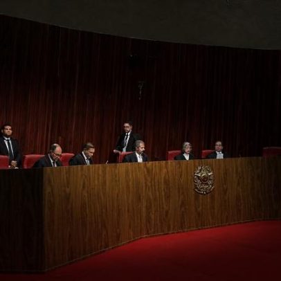 TSE restringe uso de IA, mas abre lacunas para eleições de 2026