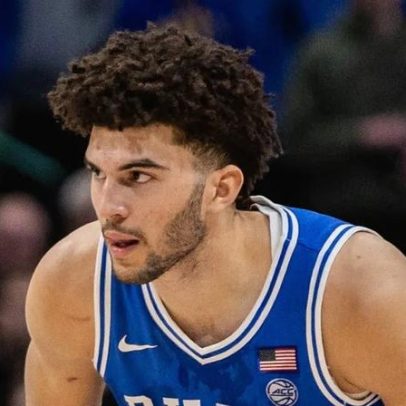 Para o pai, Cam Boozer é a versão atual de Tim Duncan