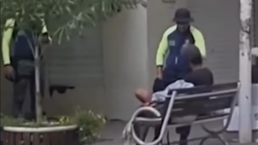 Agente do ‘ICE de Floripa’ é afastado após viralizar abordagem vexatória contra homem em situação de rua