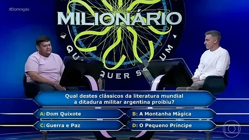 Engenheiro Luiz Cordovil, de Tefé (AM), durante o momento em que Luciano Huck apresenta a pergunta sobre livros proibidos na ditadura argentina no quadro “Quem Quer Ser Um Milionário”