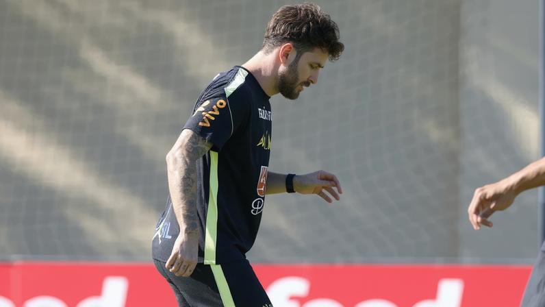 Léo Pereira em treino da Seleção (Foto: Rafael Ribeiro/CBF)