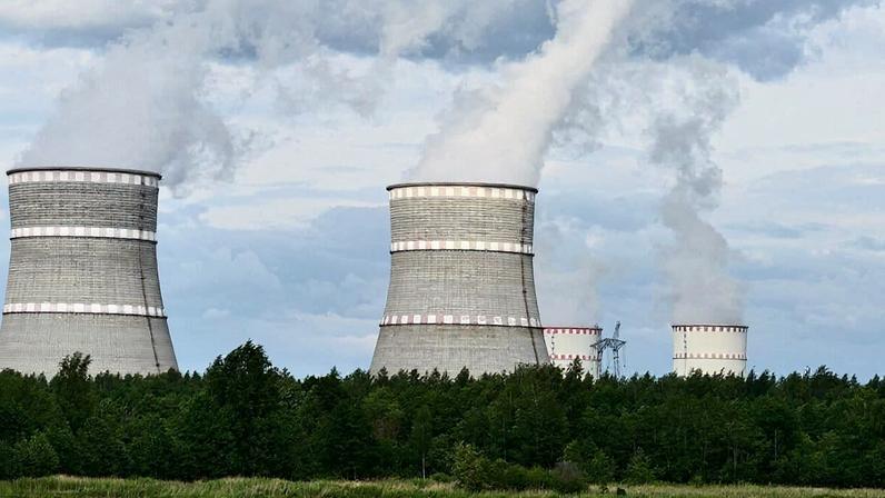 Vietnã e Rússia avançam acordo nuclear diante de insegurança regional